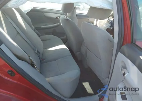 2012 Toyota Corolla Le z USA, uszkodzony, nr VIN 2T1BU4EE6CC851755